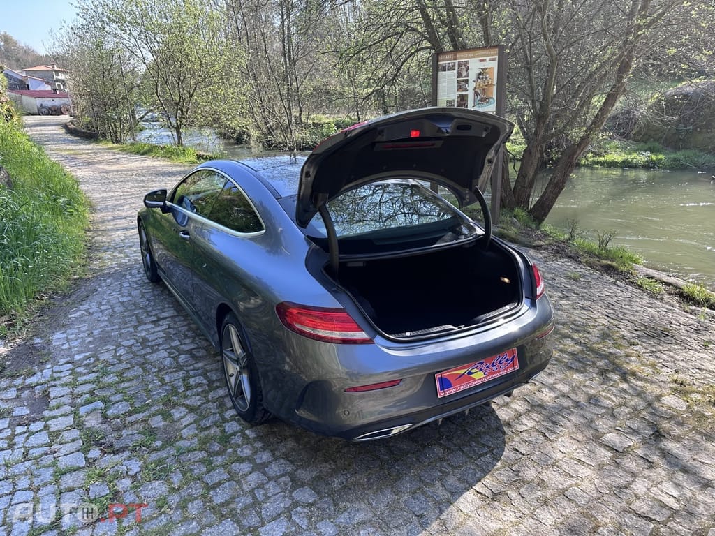Mercedes-Benz C 220 d AMG Line