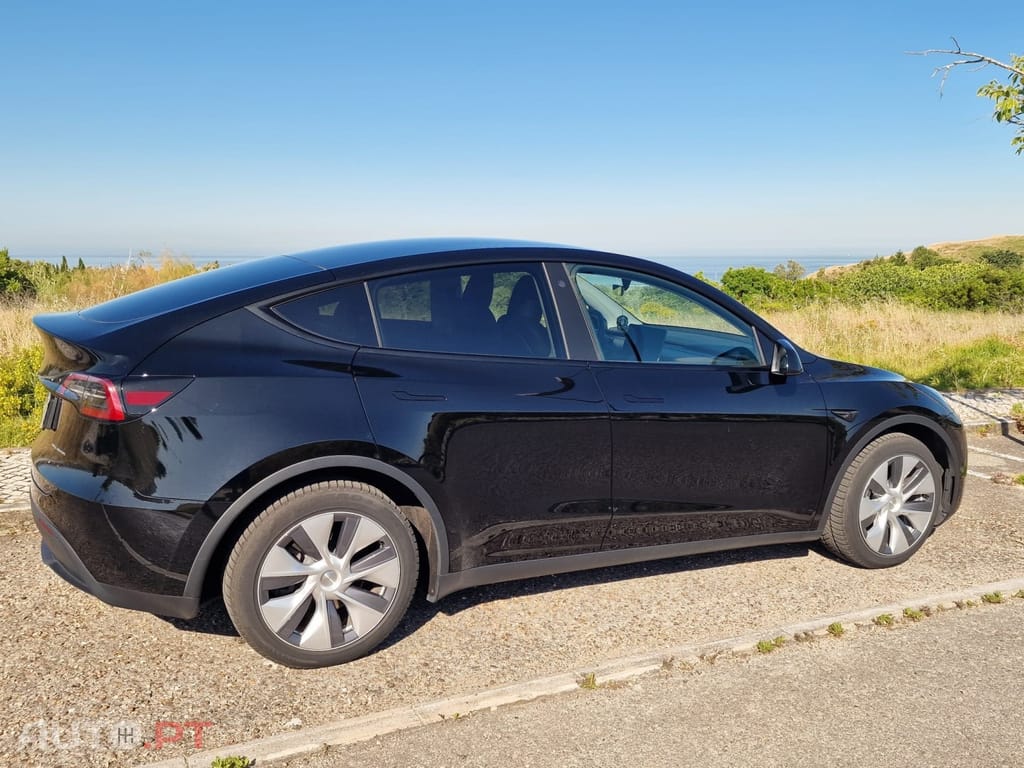 Tesla Model Y Performance Tração Integral