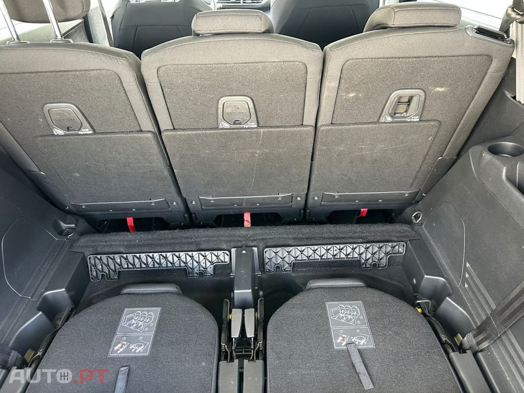 Peugeot 5008 1.5 BlueHDi Active