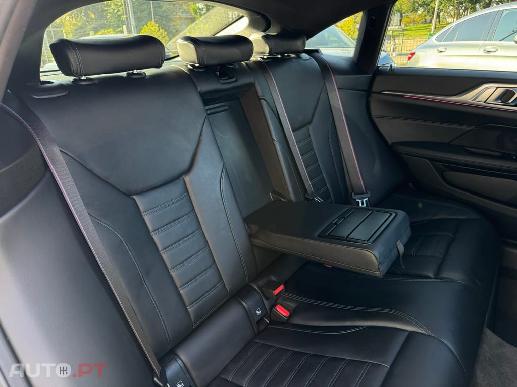 BMW i4 eDrive40 Pack Desportivo M