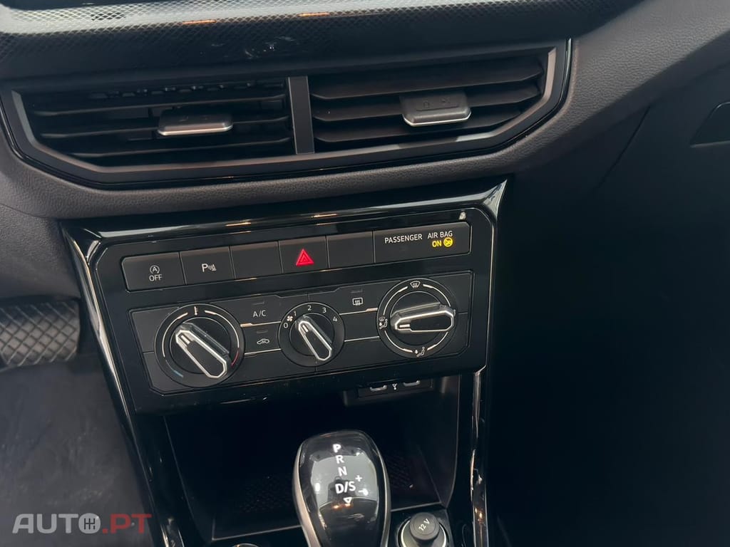 Volkswagen T-Cross 1.0 TSI Urban DSG