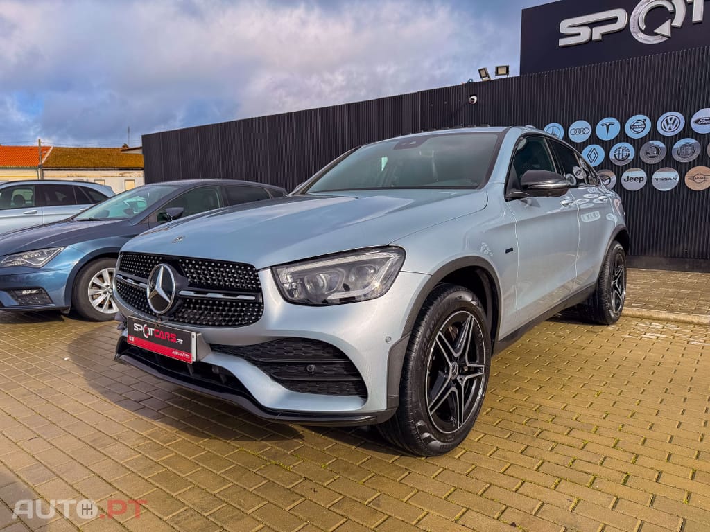 Mercedes-Benz GLC 300 de Coupe 4Matic 9G-TRONIC AMG Line