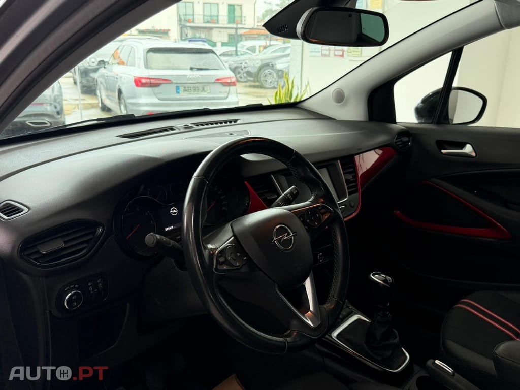Opel Crossland 1.2 T GS Line