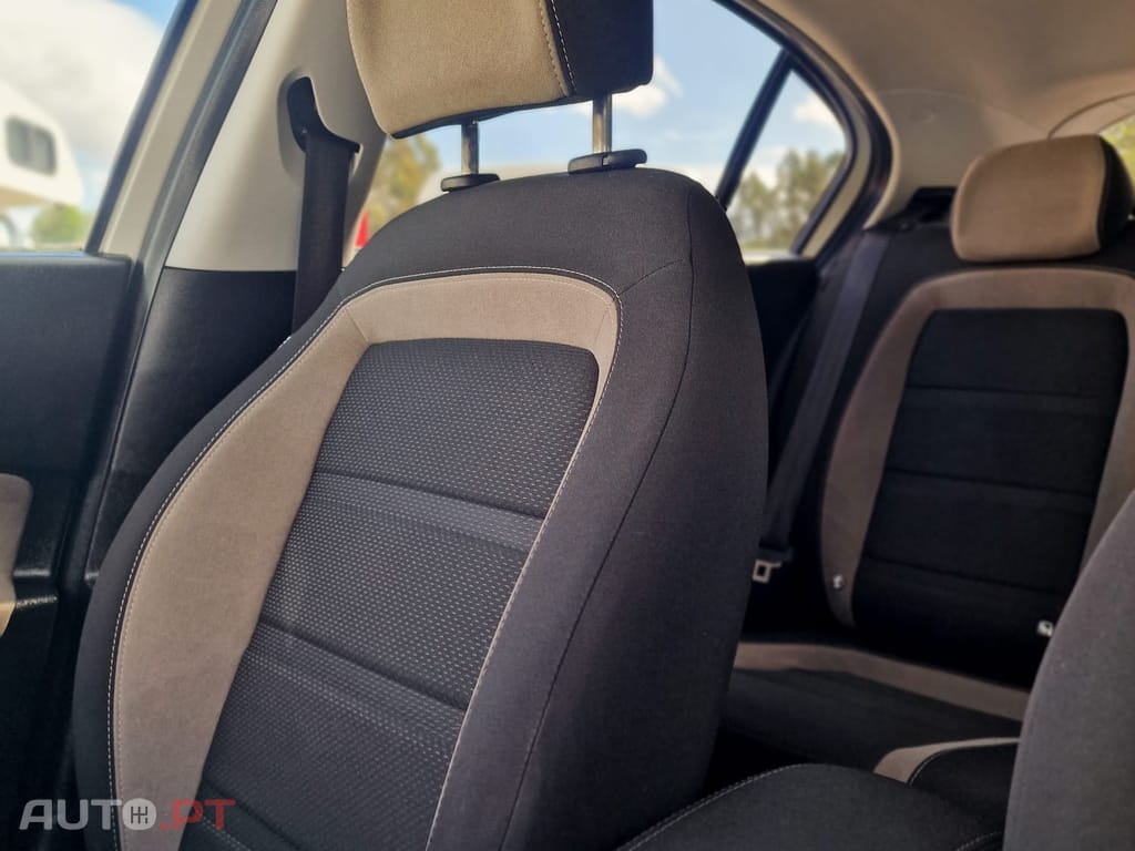 Fiat Tipo 1.3 M-Jet Lounge Hatchback
