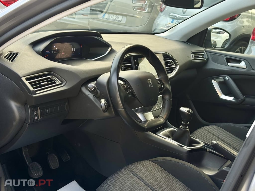 Peugeot 308 SW 1.5 BlueHDi Style