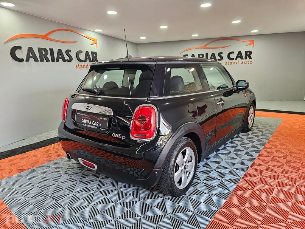MINI Cooper D