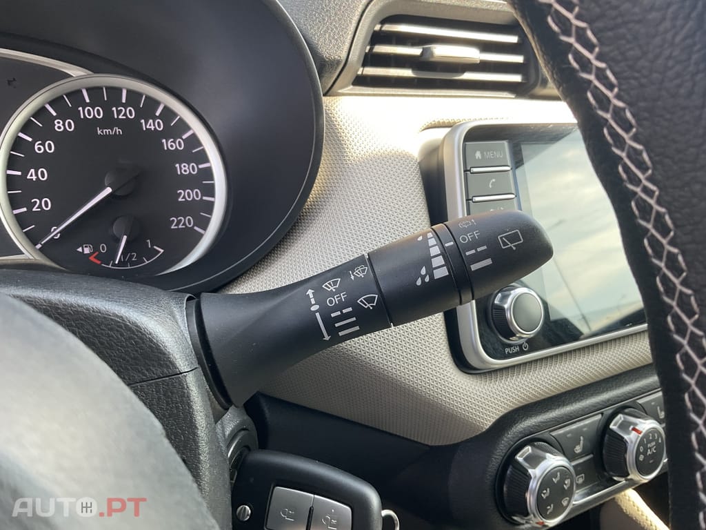 Nissan Micra 1.0 IG-T Tekna