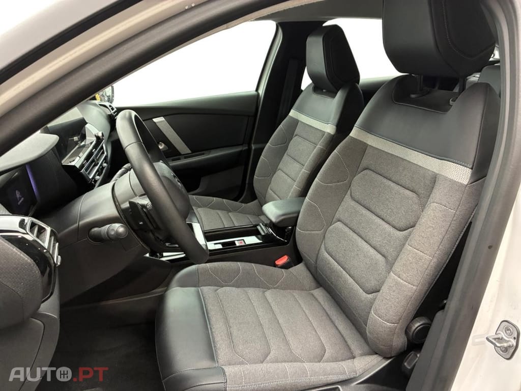 Citroen C4 1.2 PureTech Feel Pack EAT8