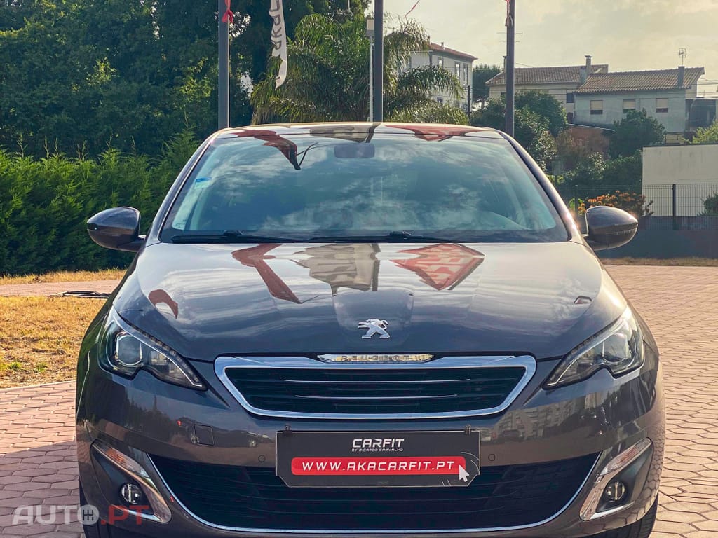 Peugeot 308 1.6 e-HDi Allure J17