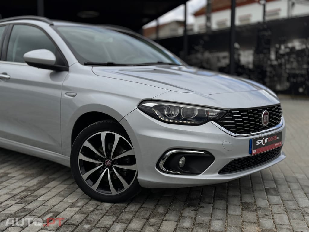 Fiat Tipo 1.6 M-Jet Lounge