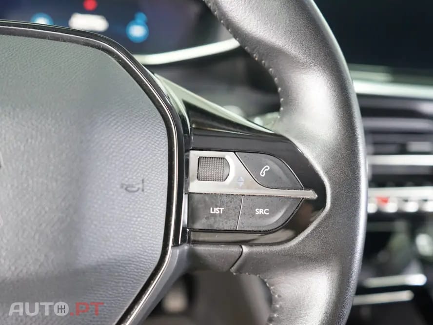 Peugeot 2008 1.5 BlueHDi Allure