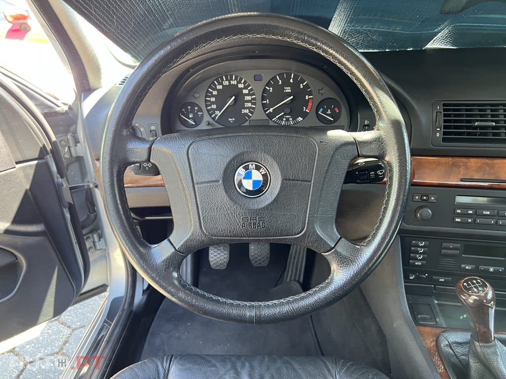 BMW 520 i