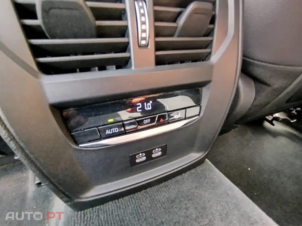 BMW 320 d Touring Pack Desportivo M Auto
