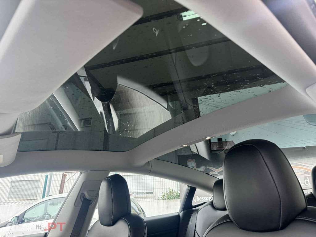 Tesla Model 3 Standard Range Plus RWD