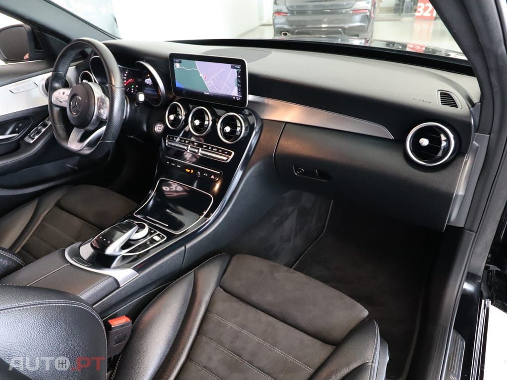 Mercedes-Benz C 300 de AMG Line