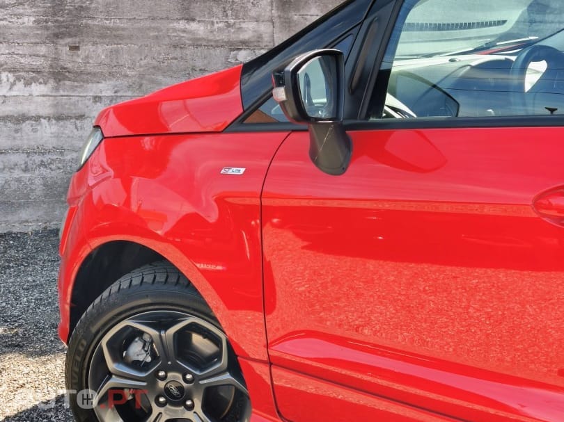 Ford EcoSport 1.0 EcoBoost ST-Line Black Edition — fotografia 4