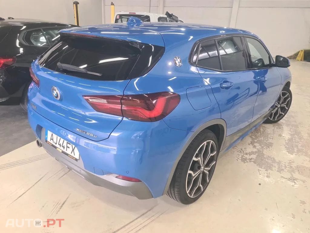 BMW X2 25 e xDrive X Pack M