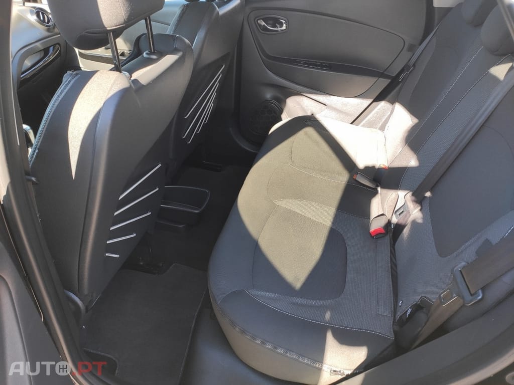 Renault Captur 1.2 TCe Exclusive EDC