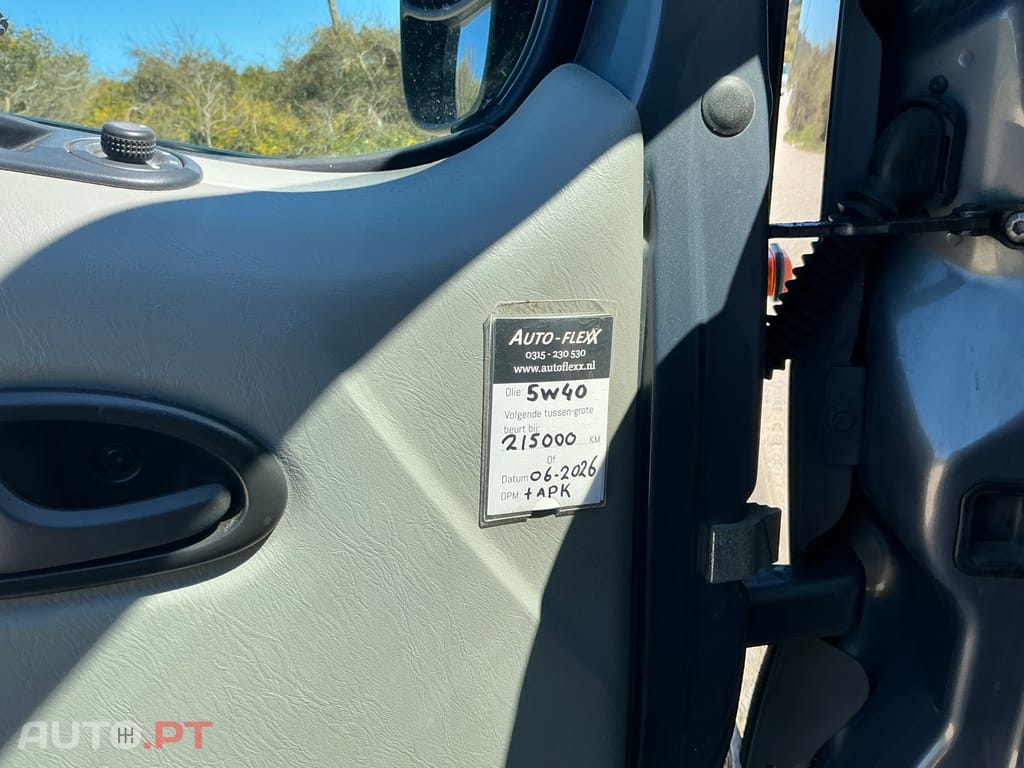 Opel Vivaro Furgones