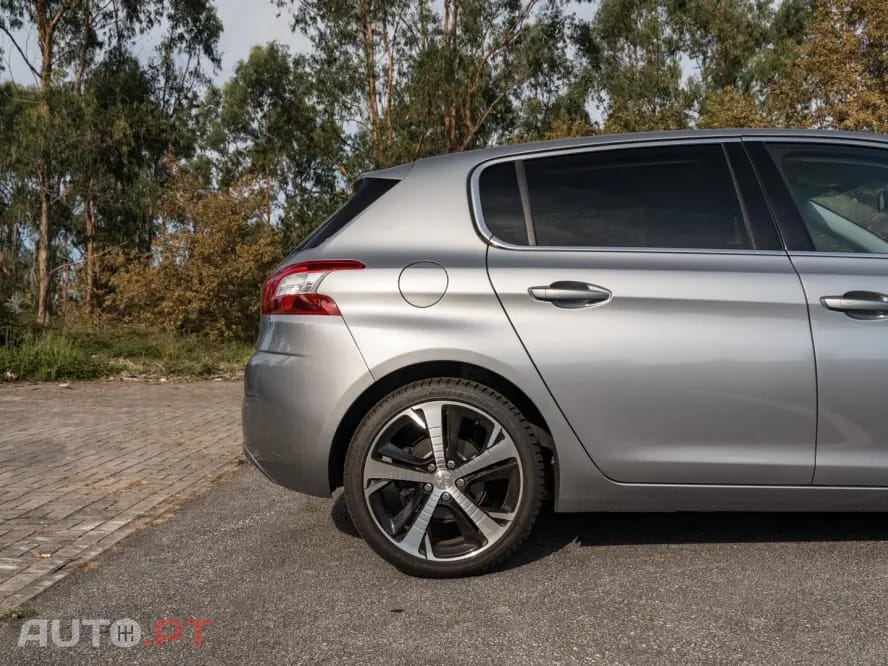 Peugeot 308 1.2 PureTech Allure