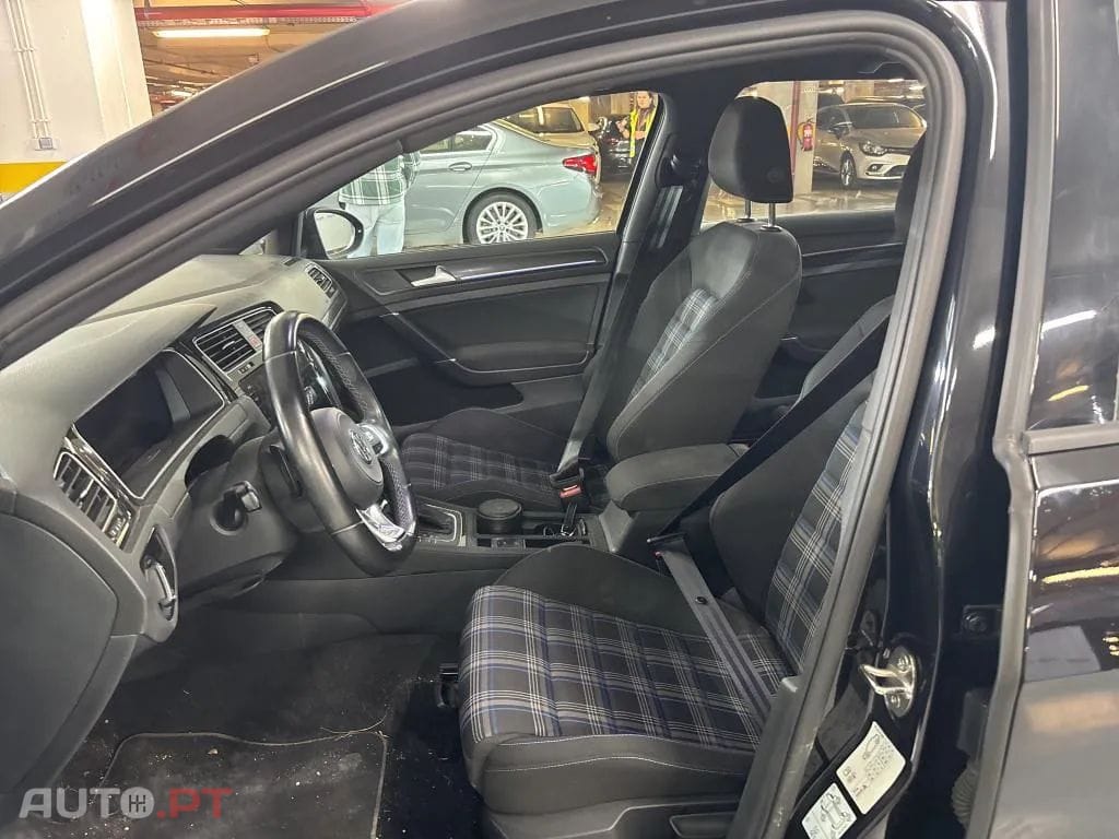 Volkswagen Golf 1.4 GTE Plug-in