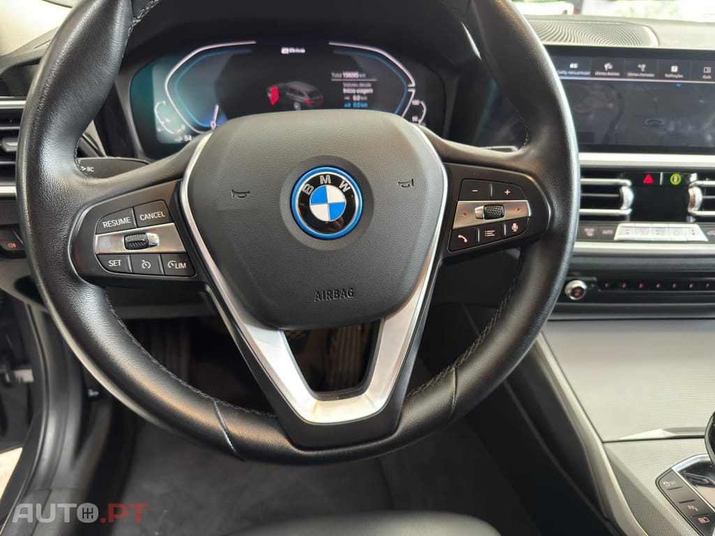 BMW 330 330 e Touring Pack 50 anos M Auto