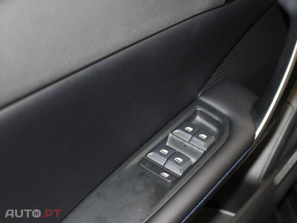 MG MG4 EV STANDARD RANGE TECNHO I.V.A DEDUTIVEL