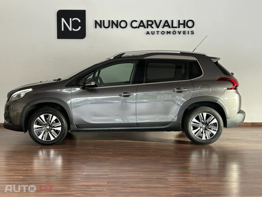 Peugeot 2008 1.2 PureTech Allure