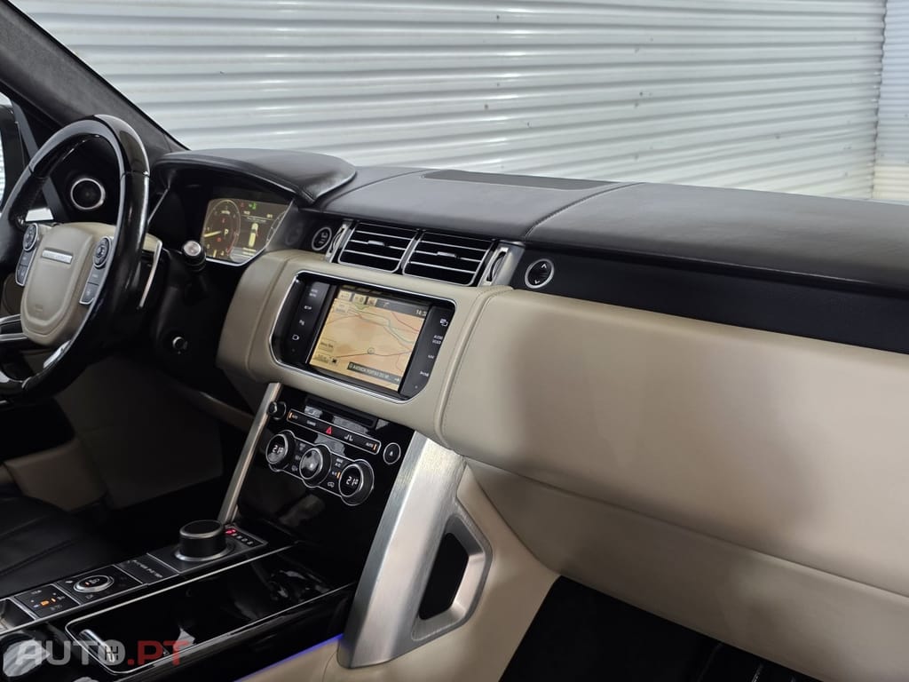 Land Rover Range Rover SDV8 Autobiography
