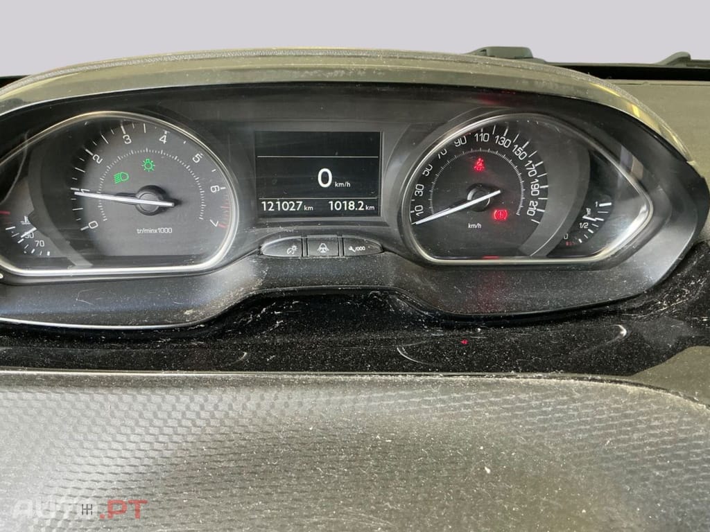 Peugeot 2008 1.2 PureTech Allure