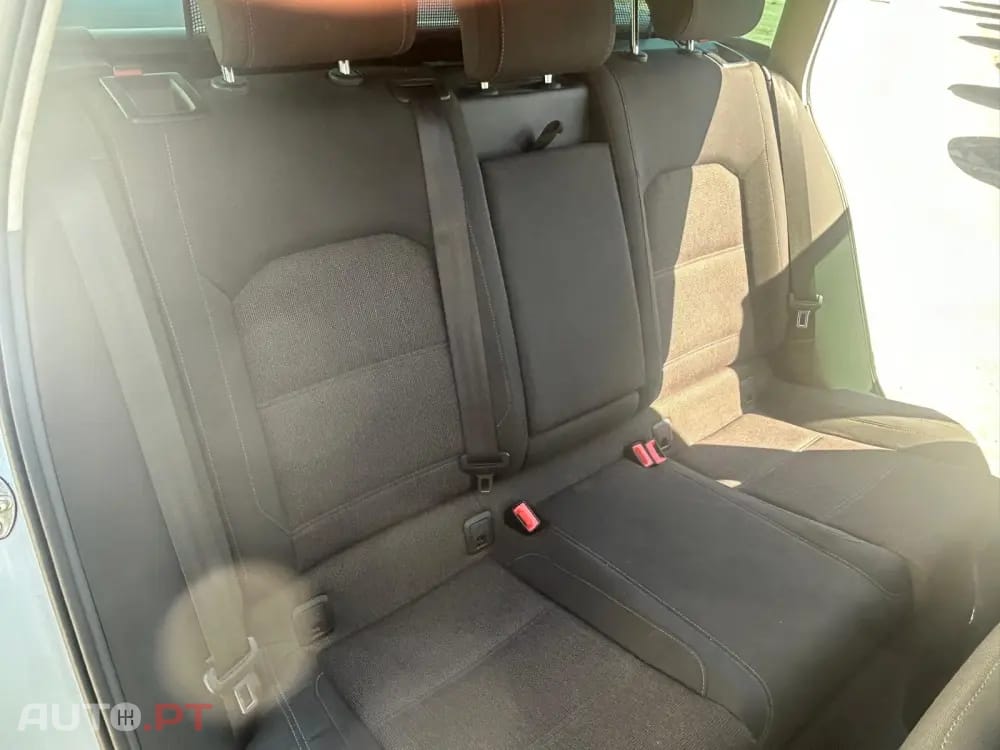 Volkswagen Passat Variant 2.0 TDI Confortline DSG