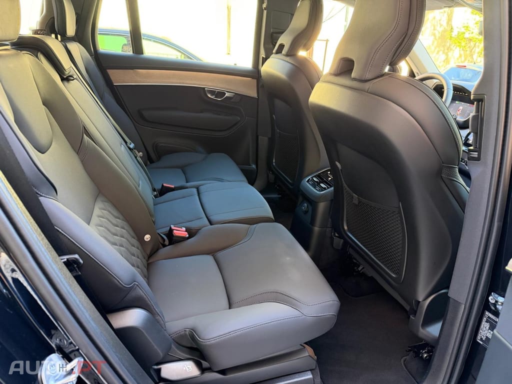 Volvo XC90 2.0 T8 PHEV Black Edition AWD