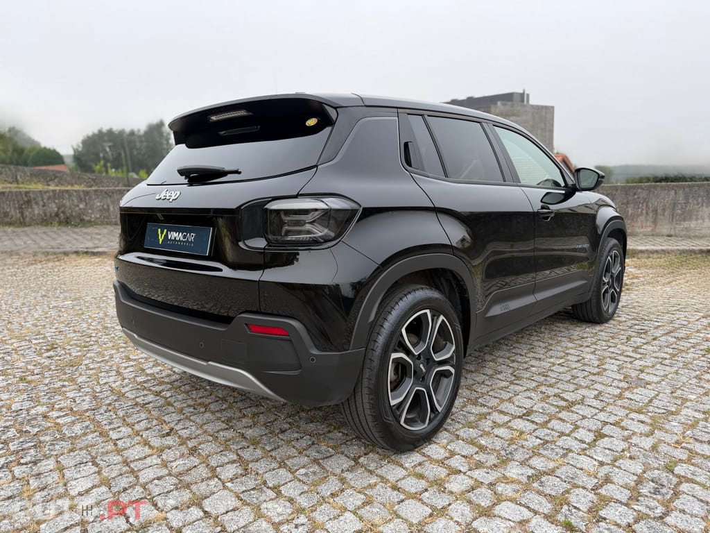 Jeep Avenger Summit 54 kWh