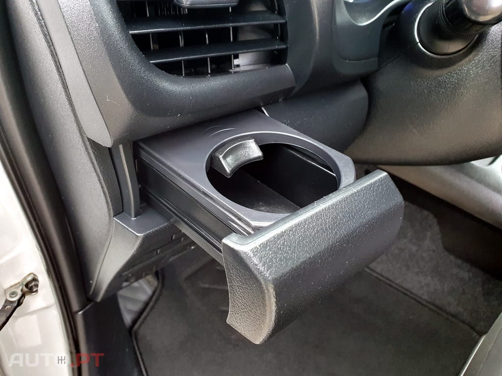 Toyota Hilux 2.4 D-4D 4WD CD CM