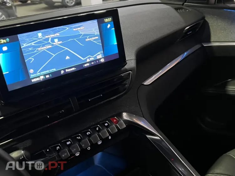 Peugeot 3008 1.6 Hybrid Allure Pack e-EAT8