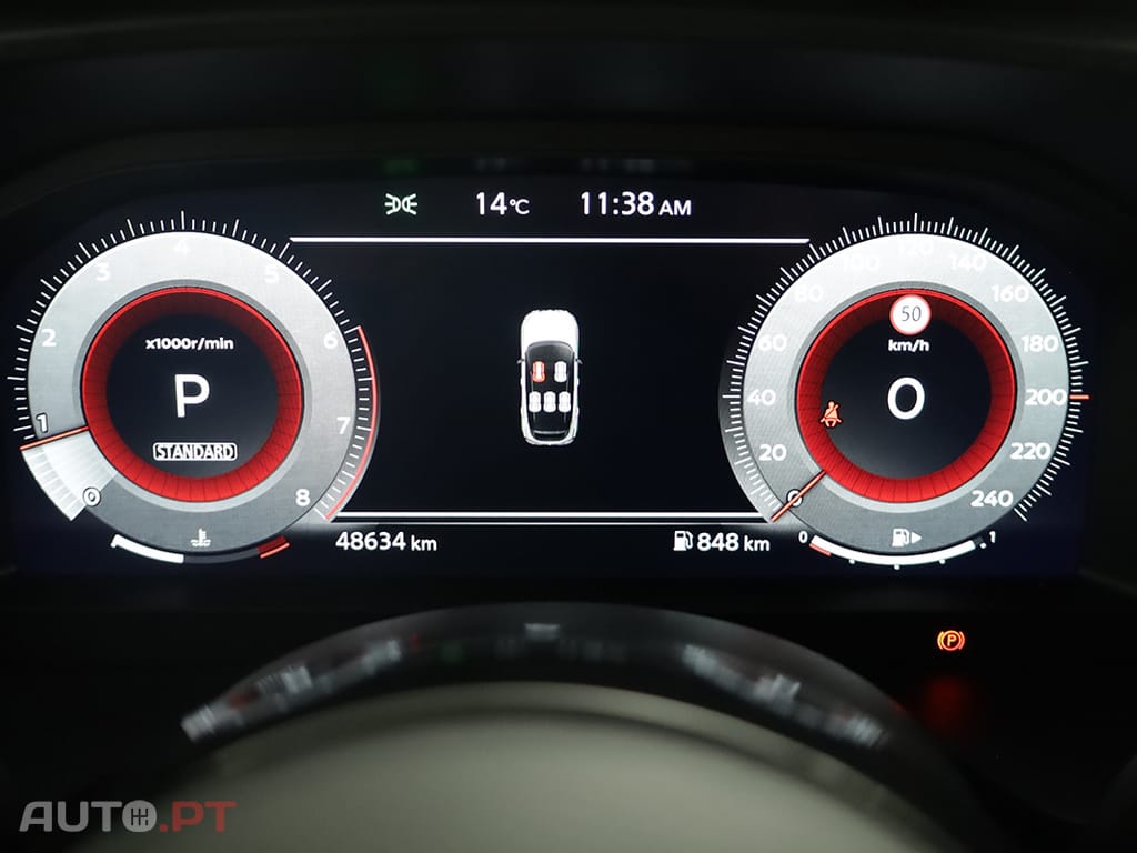 Nissan Qashqai Qashqai 1.3 DIG-T N-Connecta LED Xtronic