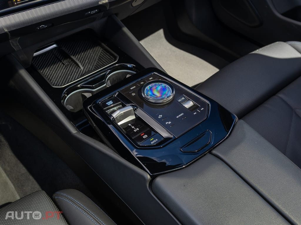 BMW i5 eDrive40 Pack Desportivo M Pro