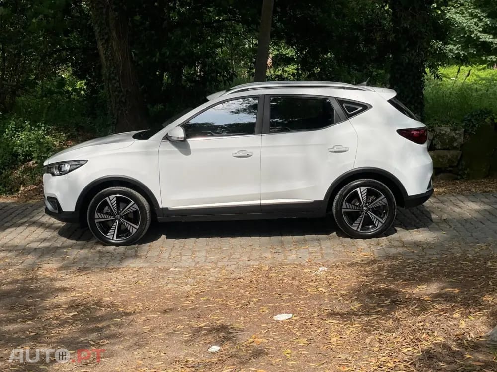 MG ZS Maximal Luxury