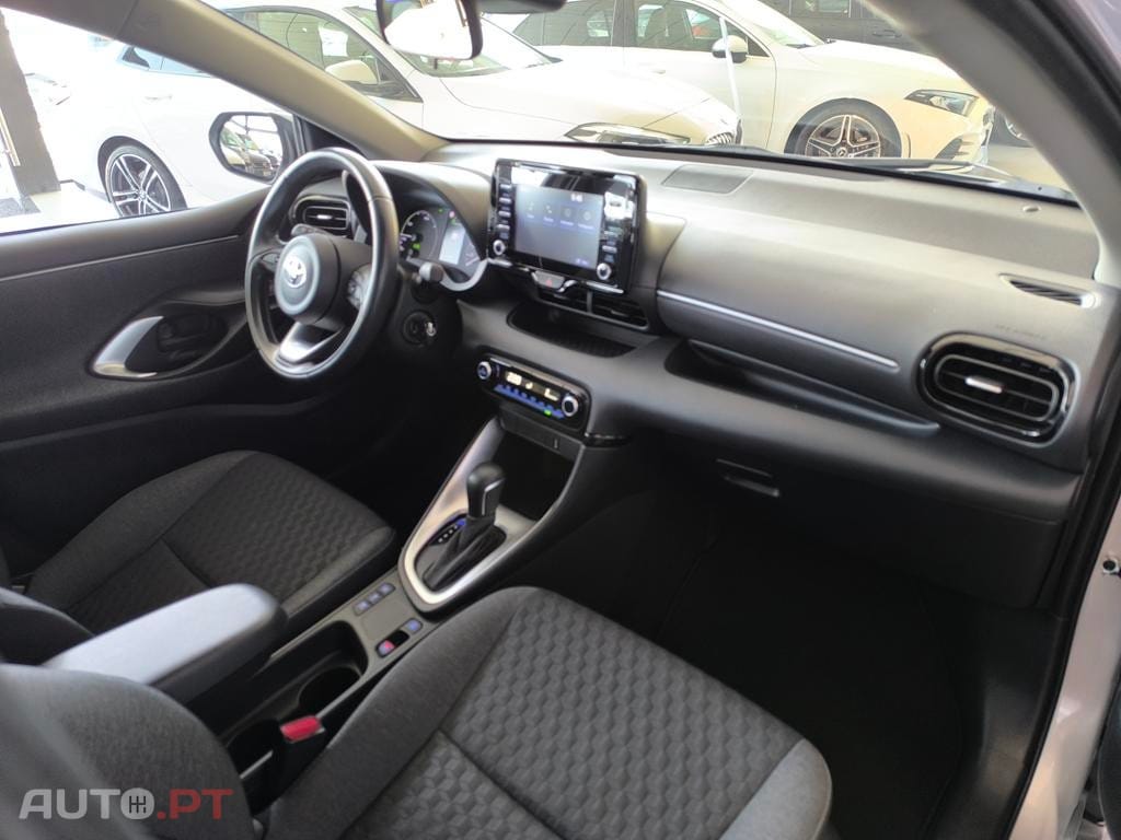 Toyota Yaris 1.5 HDF COMFORT PLUS 115 CV