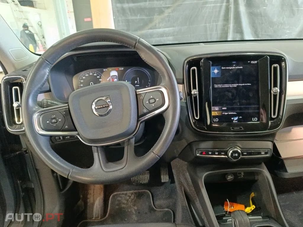 Volvo XC40 1.5 T5 PHEV R-Design Expression