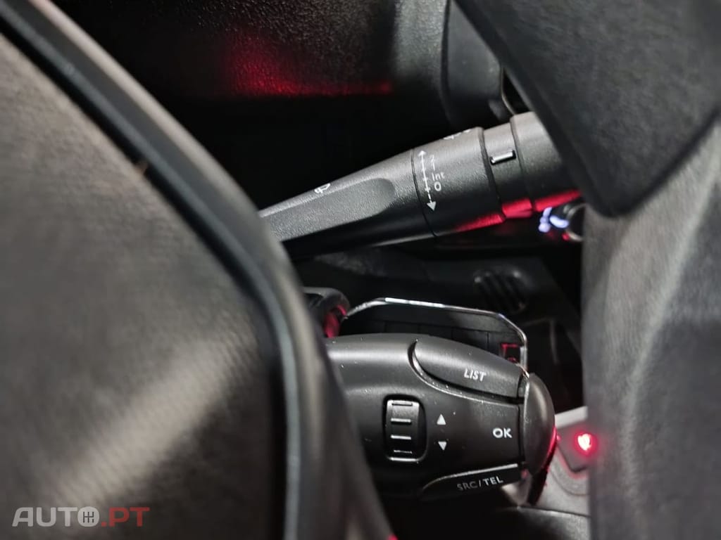 Peugeot Partner 1.6 BlueHdi L1 (3 Lug)