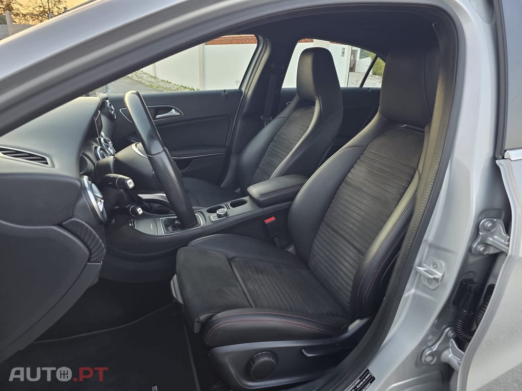 Mercedes-Benz 180 Mercedes-Benz Classe A 180 AMG Line (122cv)