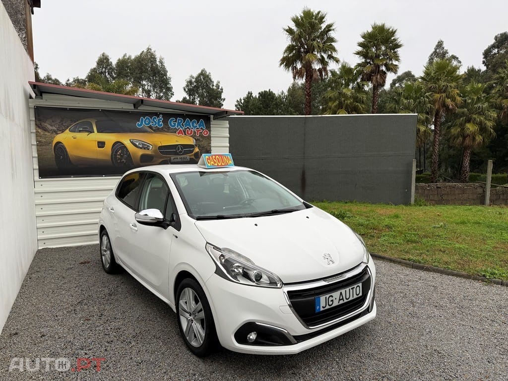 Peugeot 208 1.2 PureTech Style