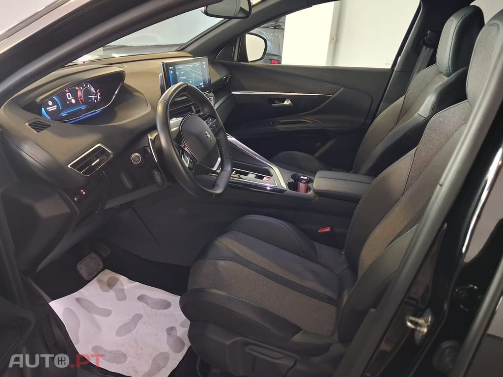 Peugeot 3008 1.2 PureTech Allure Pack EAT8