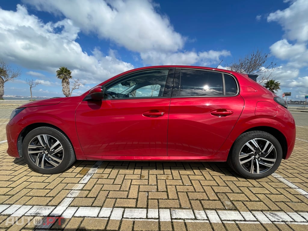 Peugeot 208 Allure Pack 1.2 Puretech