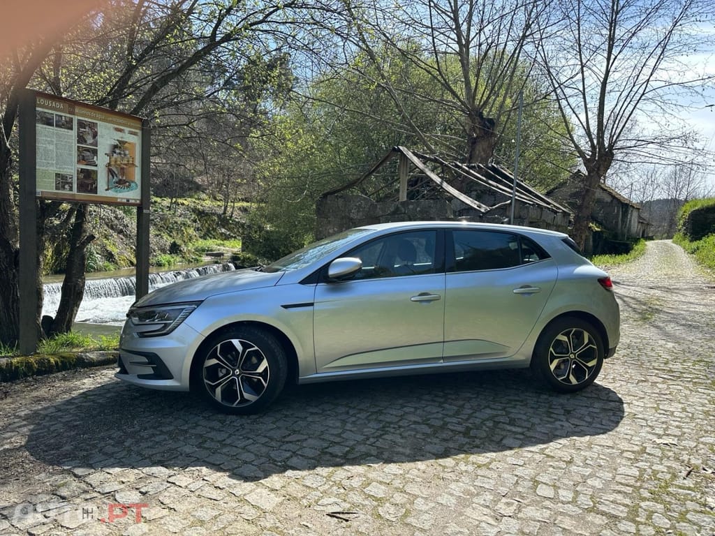 Renault Mégane 1.5 Blue dCi Limited J17