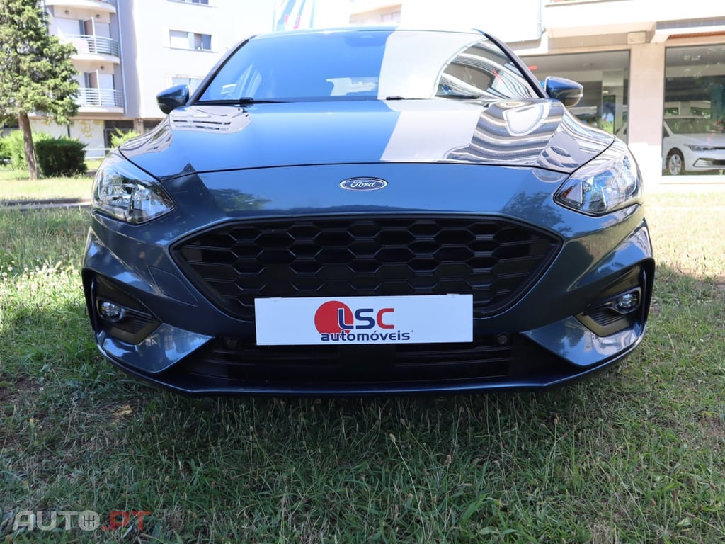 Ford Focus 1.0 EcoBoost MHEV ST-Line