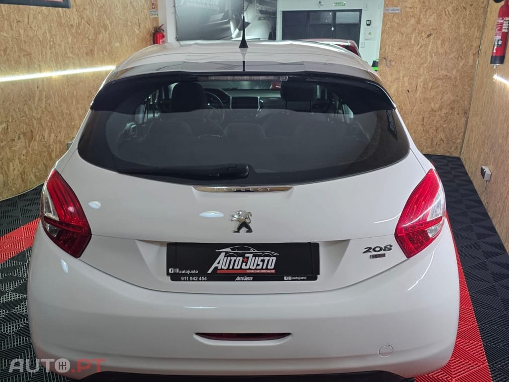 Peugeot 208 1.2 e-VTi Active