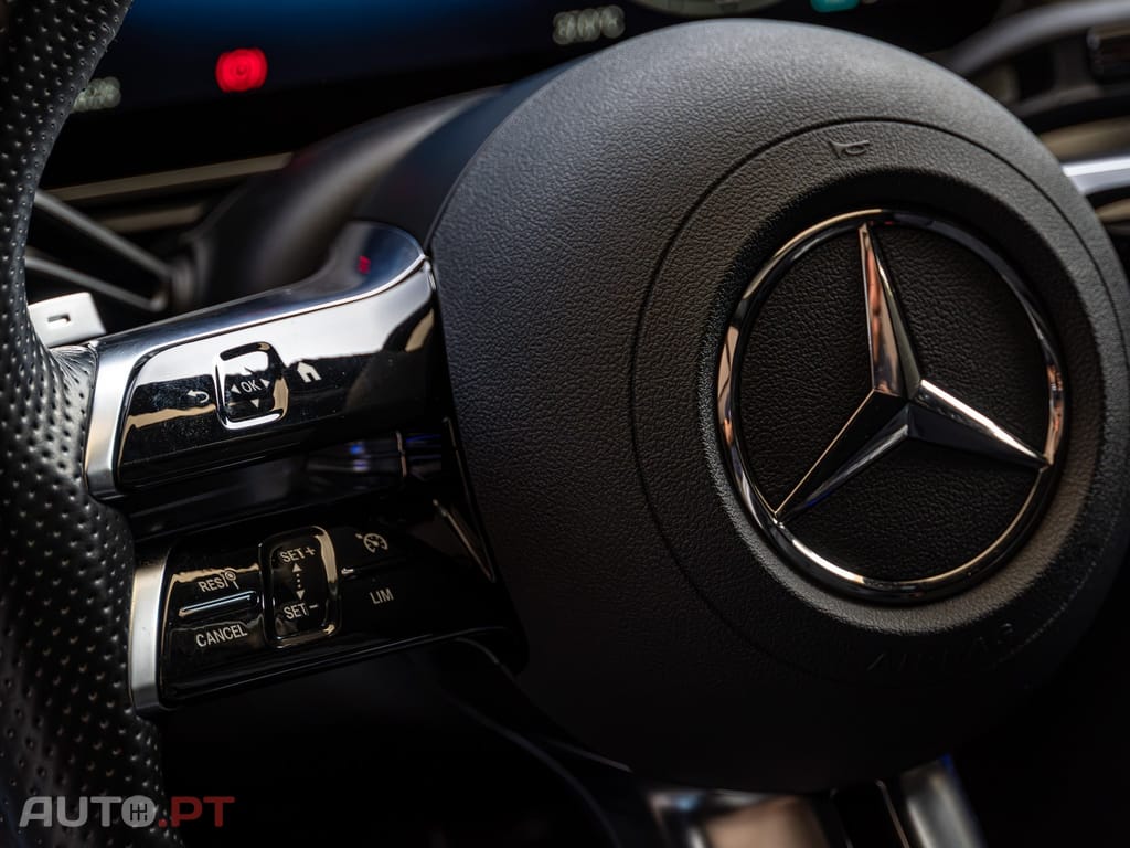 Mercedes-Benz C 300 e AMG Line Pack Night