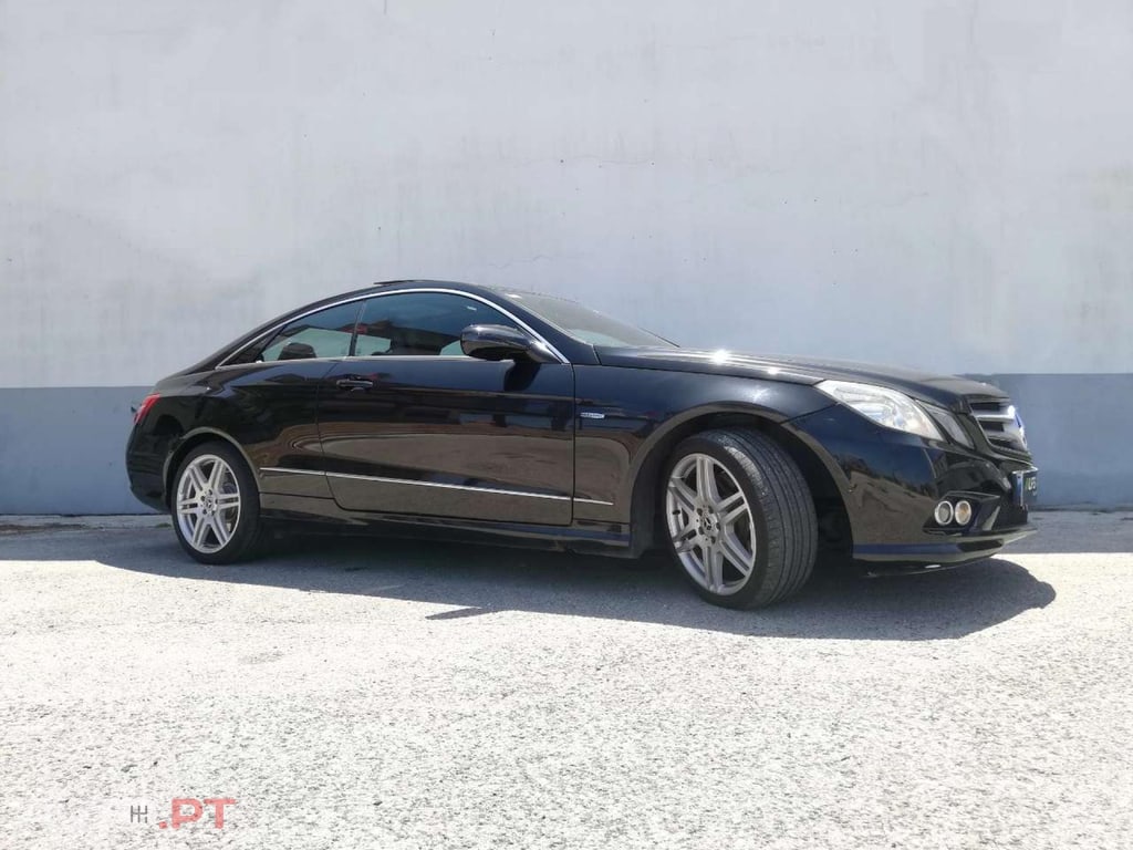 Mercedes-Benz E 250 CGi Coupé AMG